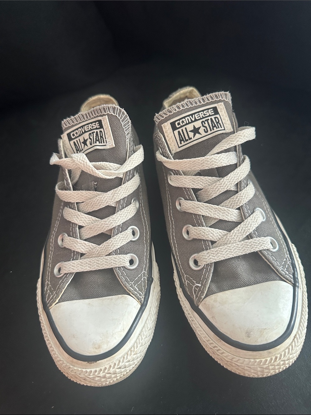 Converse Low Top Sneakers - Gray & White